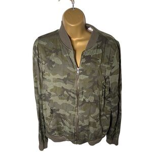 Mossimo Supply Co. Bomber Jacket Zip Front Camo Print Ribbed Trim Green S